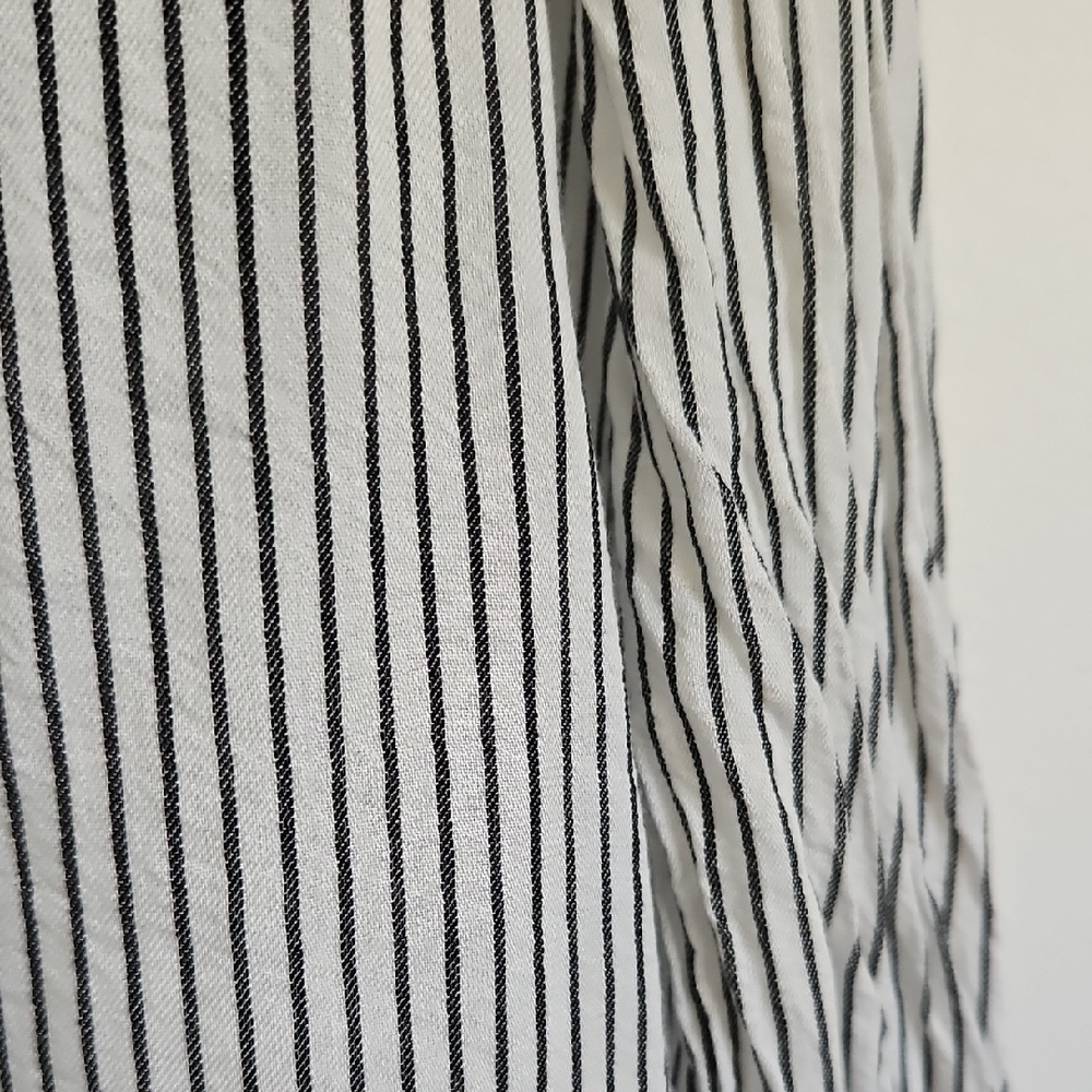 Max Studio Gray Ruffled Buttoned Blouse - image 3